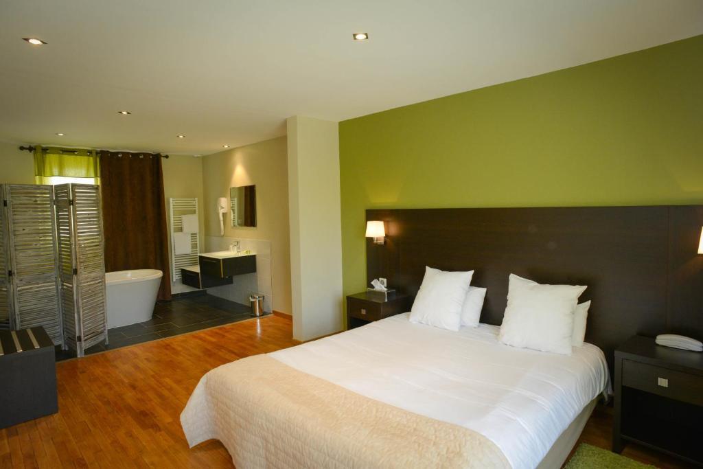 Logis Hotel Restaurant L'Auberge Normande Carentan Luaran gambar