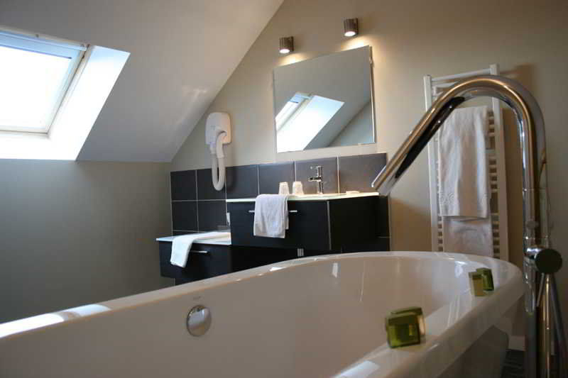 Logis Hotel Restaurant L'Auberge Normande Carentan Luaran gambar